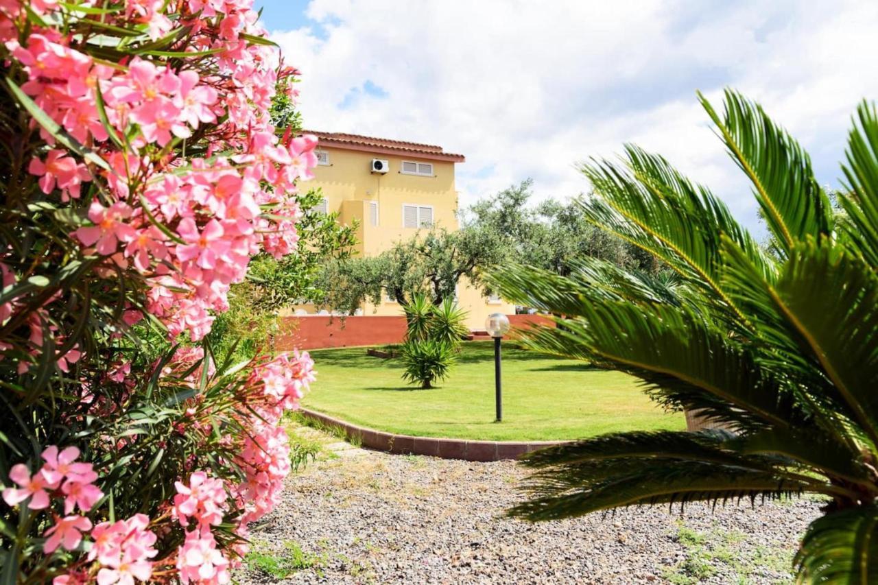 Villa erica appartamento Loredana Villa San Pietro Esterno foto